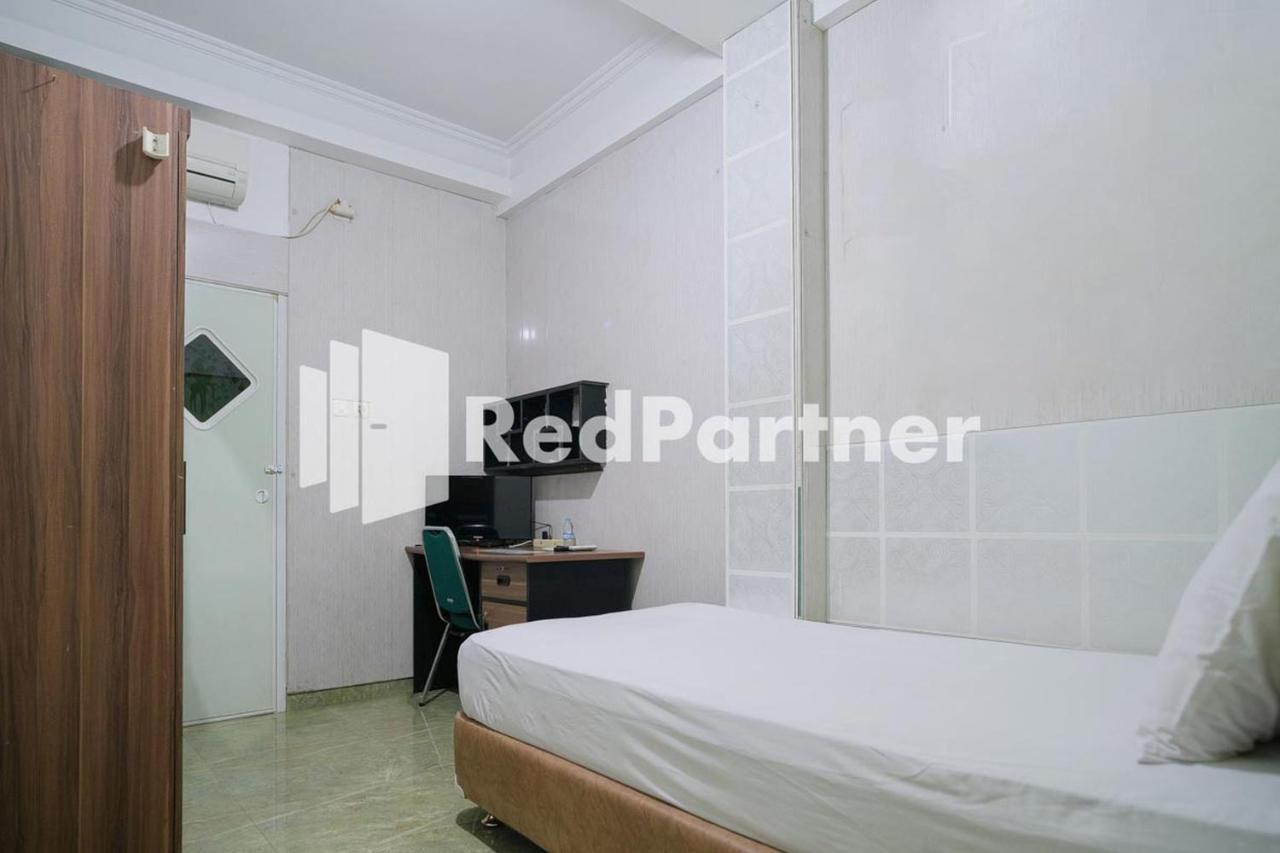 Pondok Hijau Syariah Mitra Reddoorz At Citraland Σουραμπάγια Εξωτερικό φωτογραφία