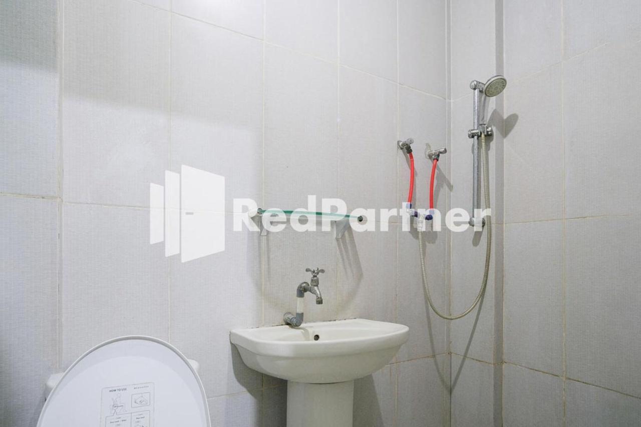 Pondok Hijau Syariah Mitra Reddoorz At Citraland Σουραμπάγια Εξωτερικό φωτογραφία